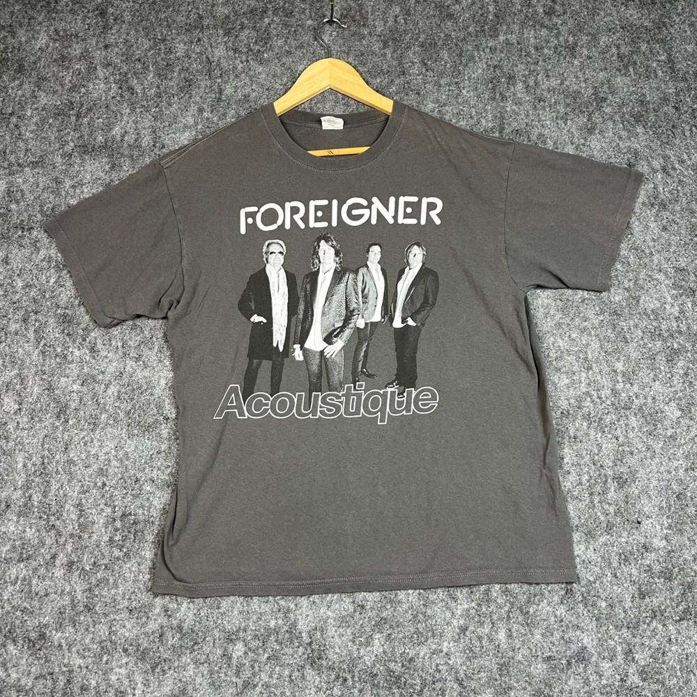 Anvil Foreigner "Acoustique" Graphic Tee - Charcoal Gray Size XL